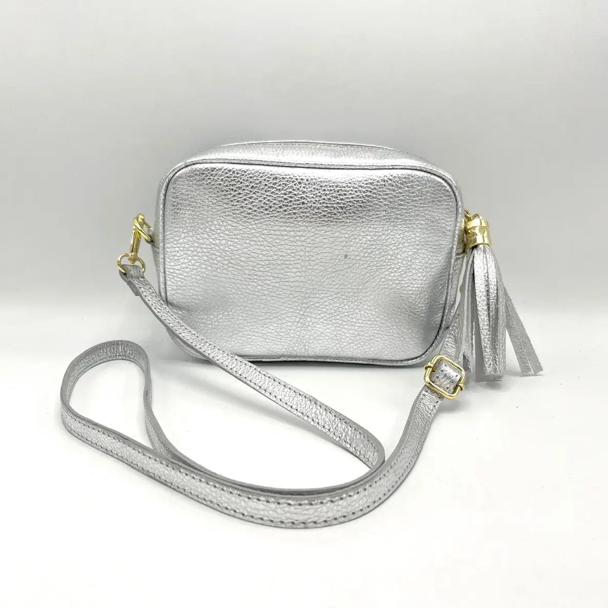 Silver Leather Shoulder Bag – Fenwick Float-ors
