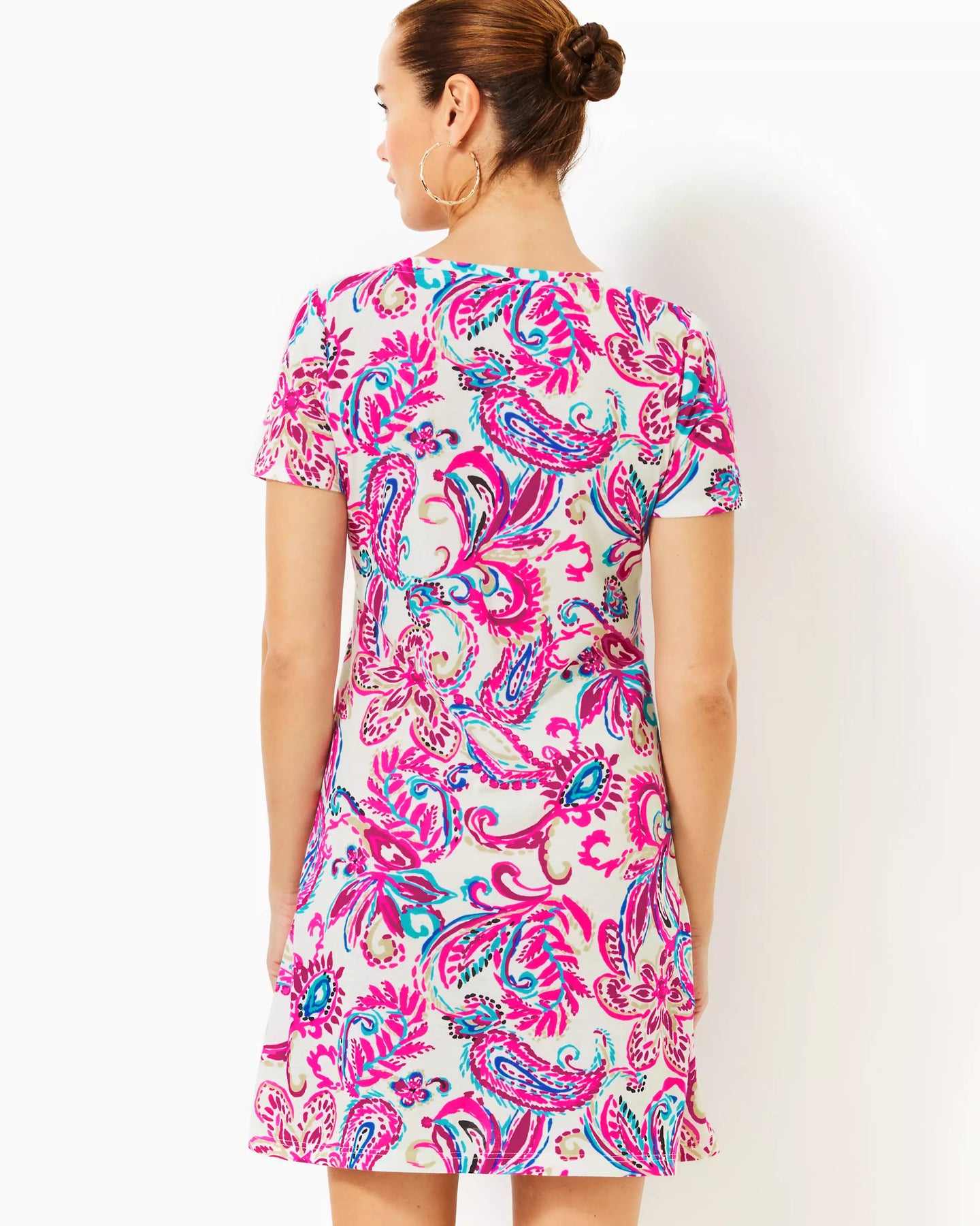 Lilly Pulitzer Cody T-Shirt Dress Coconut Flitting About – Fenwick Float-ors Lilly Pulitzer Cody T-Shirt Dress Coconut Flitting About – Fenwick Float-ors