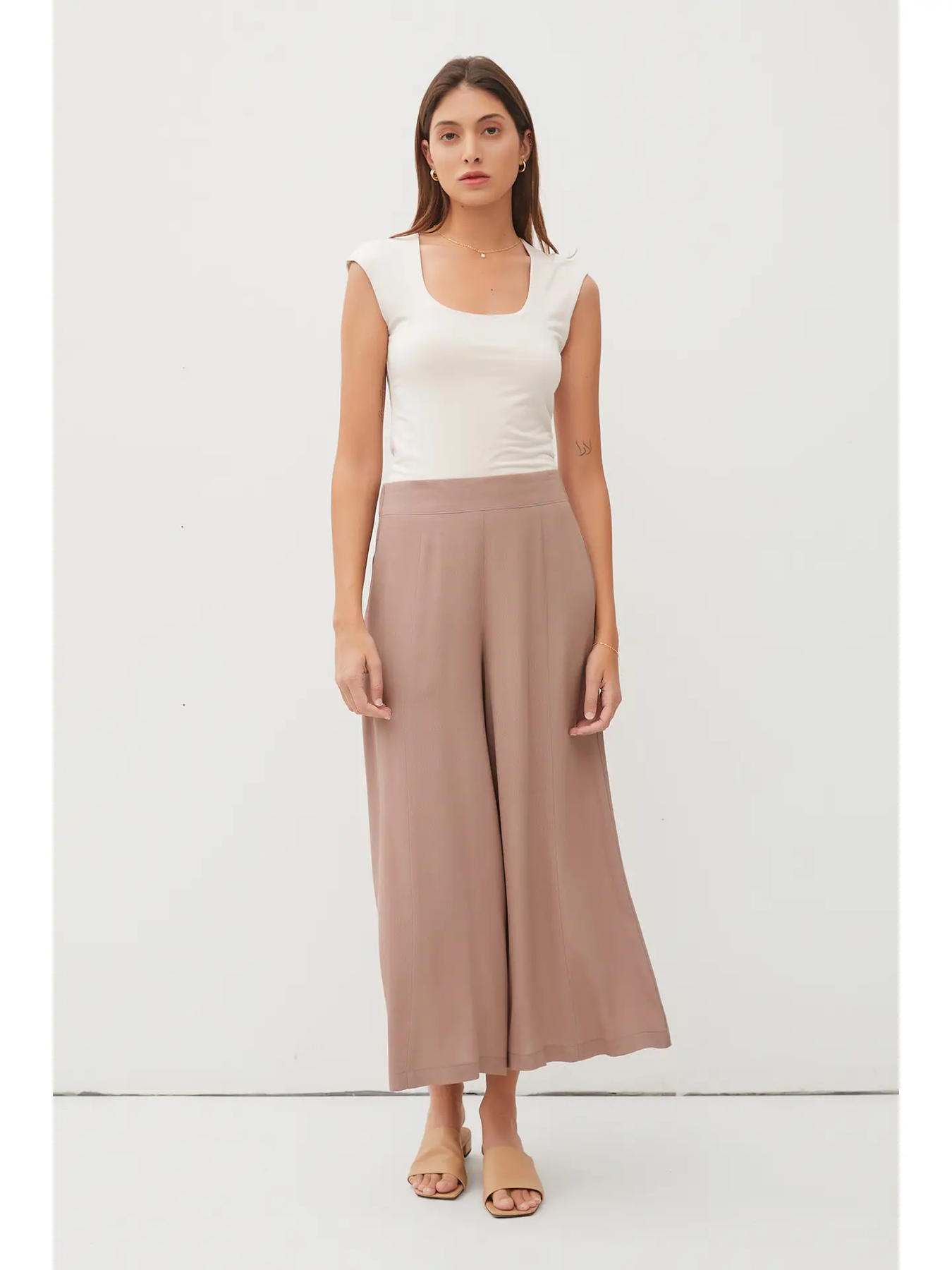 FINAL SALE Mocha Wide Leg Capri Dress Pants – Fenwick Float-ors