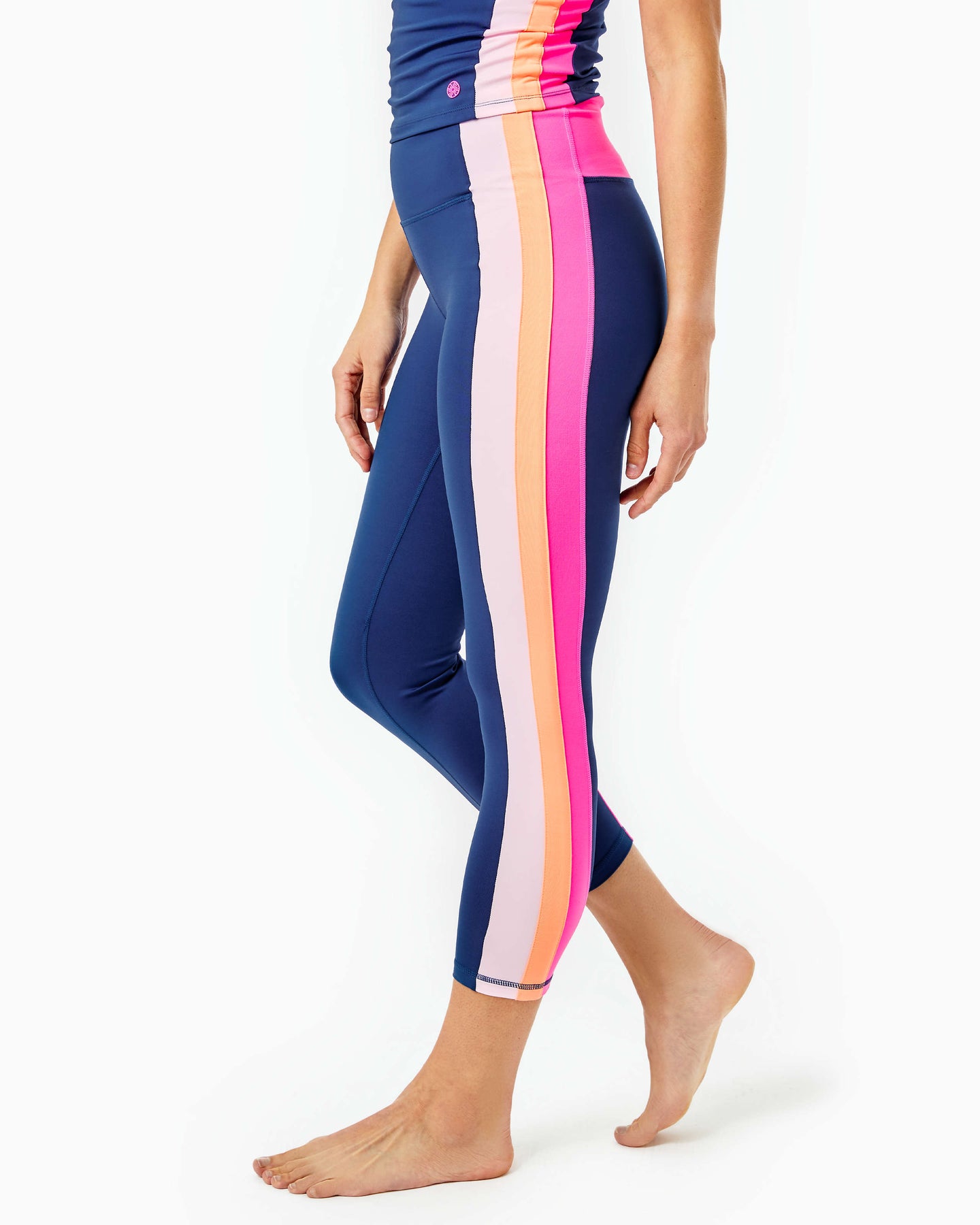 Lilly Pulitzer UPF 50+ Luxletic Weekender High Rise Legging Multi Time –  Fenwick Float-ors
